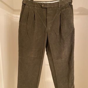 Men’s Van Heusen corduroy pants